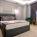 Zarasuit Szálloda