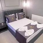 Szálloda Zarasuit 2*