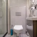 Szálloda Zarasuit 2*