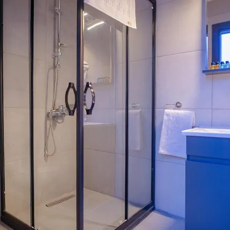 Hotell Zarasuit