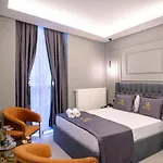 Hotel Zarasuit 2*