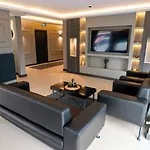 Hotel Zarasuit