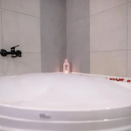 Zarasuit 2* イスタンブール